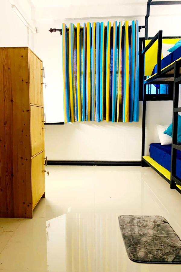 Vitamin Sea Hostel Inn 디크웰라 외부 사진