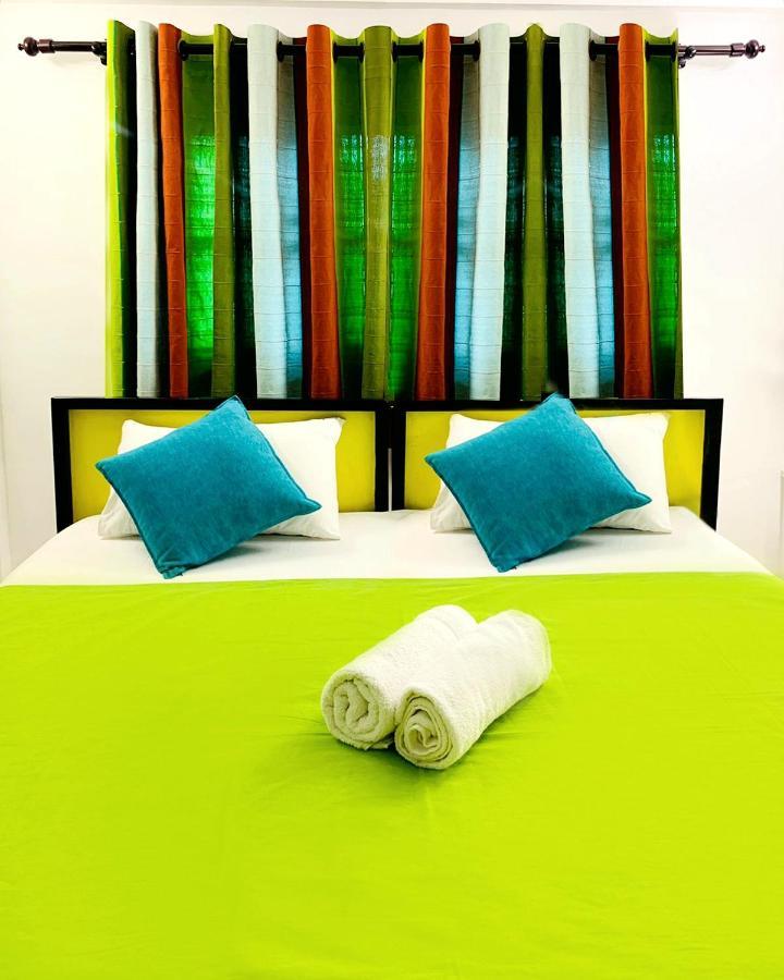 Vitamin Sea Hostel Inn 디크웰라 외부 사진