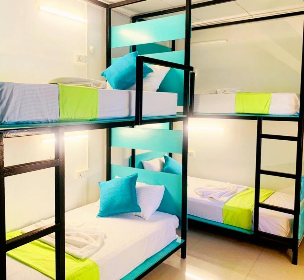 Vitamin Sea Hostel Inn 디크웰라 외부 사진